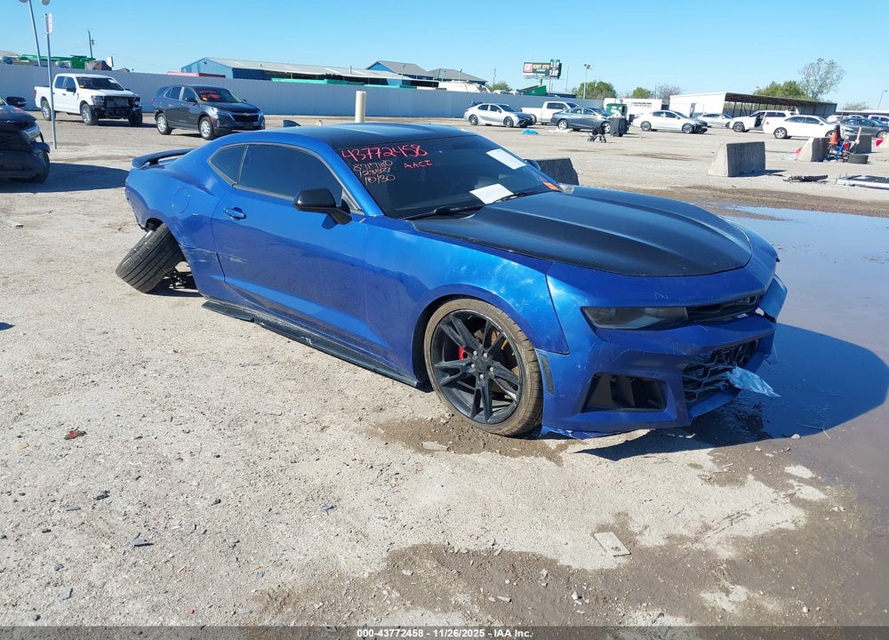 2019 CHEVROLET CAMARO VIN: 1G1FB1RS3K0123527