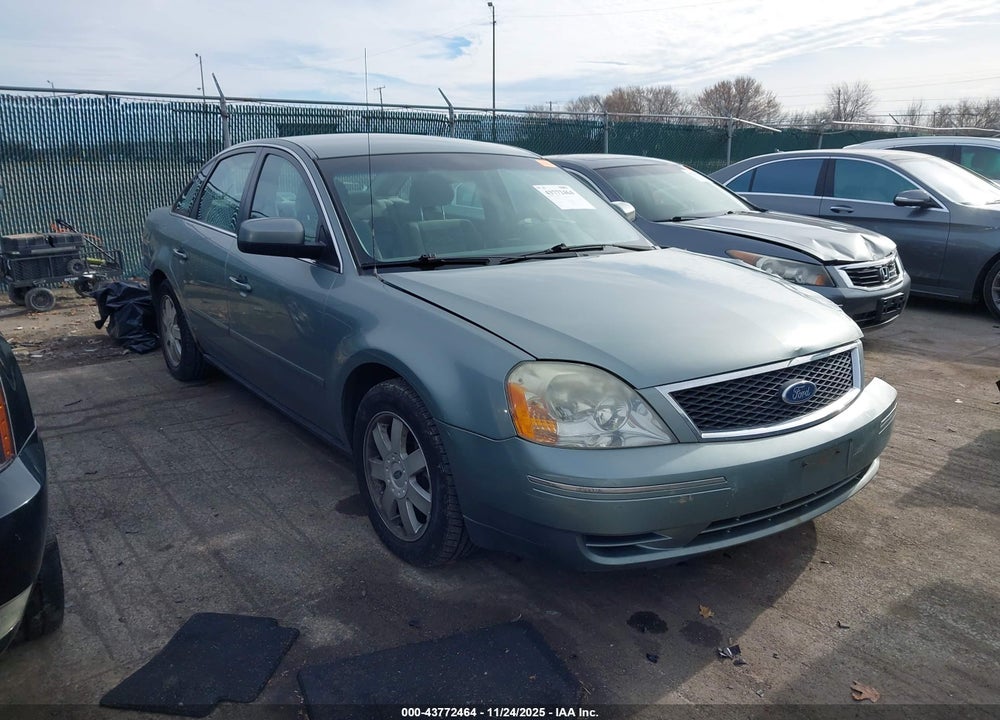 2005 FORD FIVE HUNDRED SE VIN: 1FAFP23135G123205