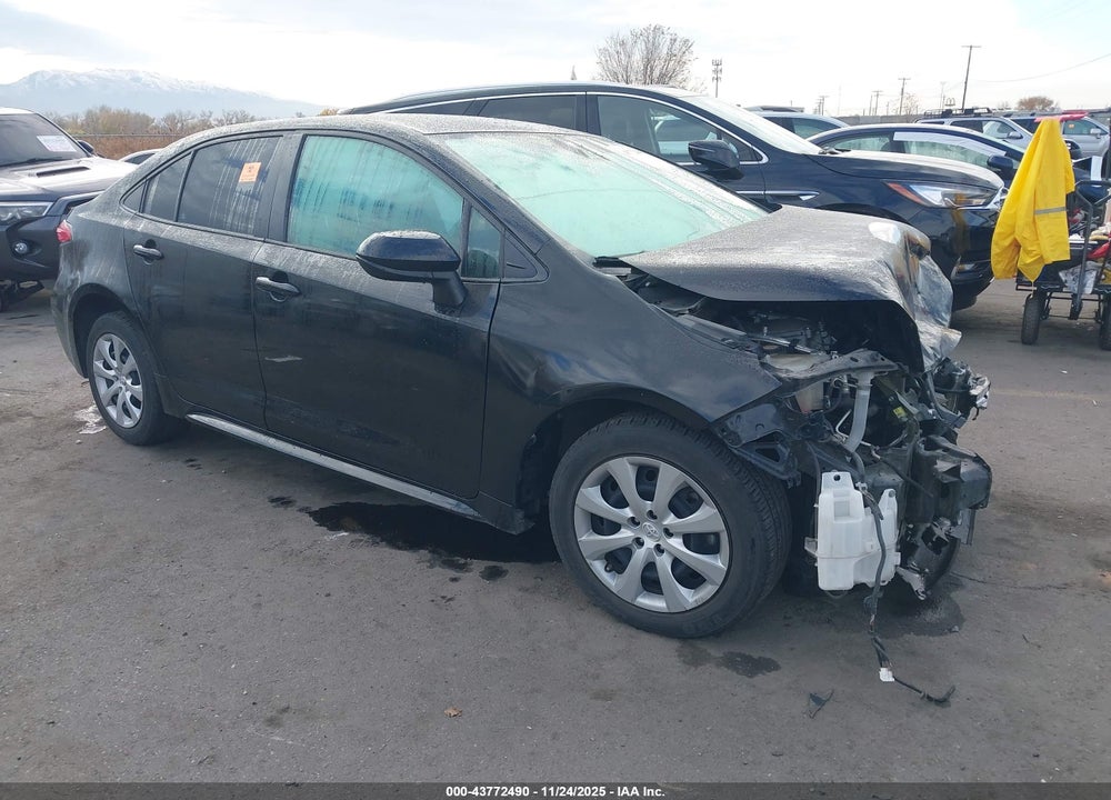 2021 TOYOTA COROLLA LE VIN: 5YFEPMAE1MP160645