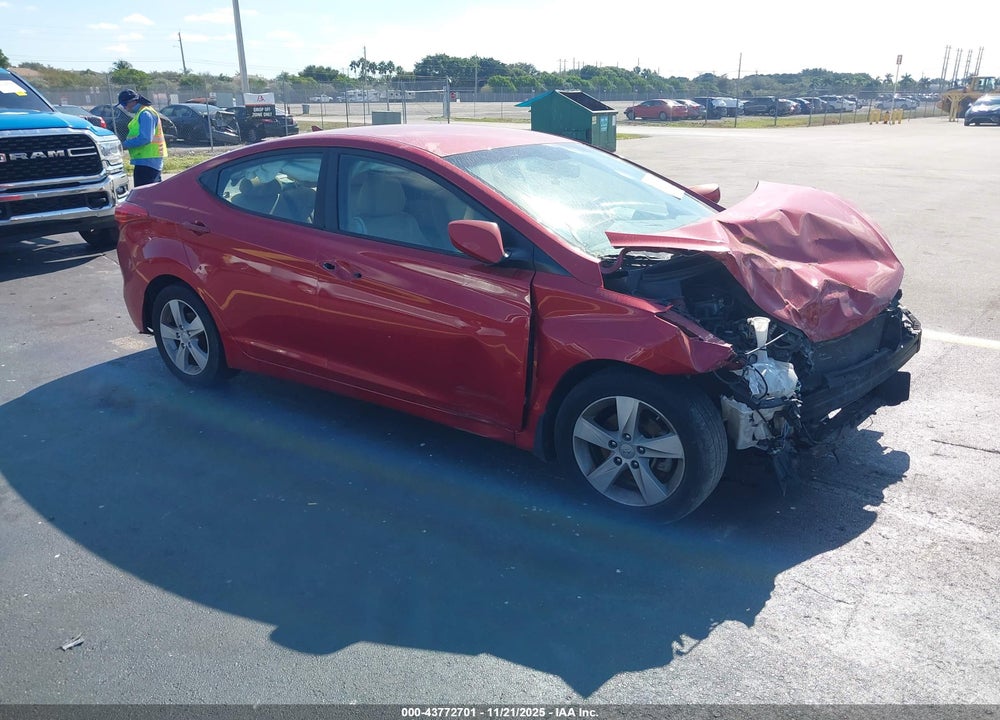 2013 HYUNDAI ELANTRA GLS VIN: KMHDH4AE8DU973066