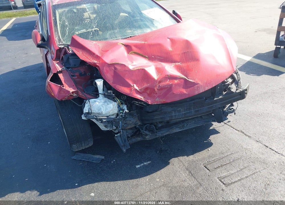2013 HYUNDAI ELANTRA GLS VIN: KMHDH4AE8DU973066