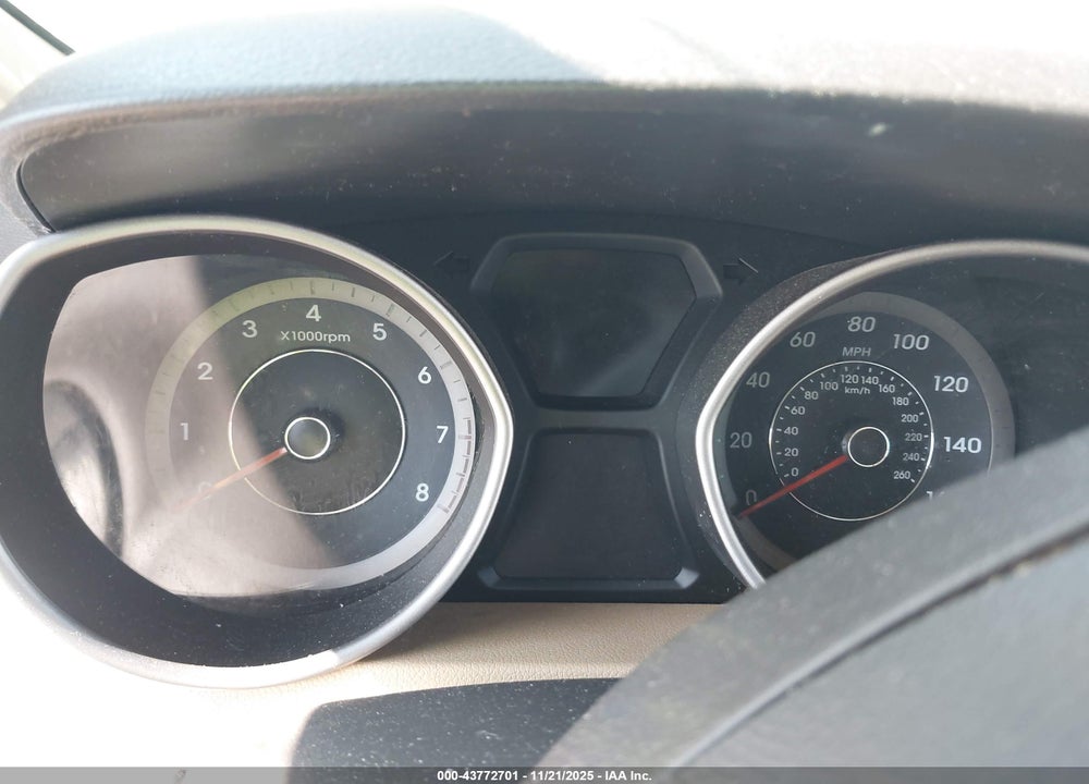 2013 HYUNDAI ELANTRA GLS VIN: KMHDH4AE8DU973066