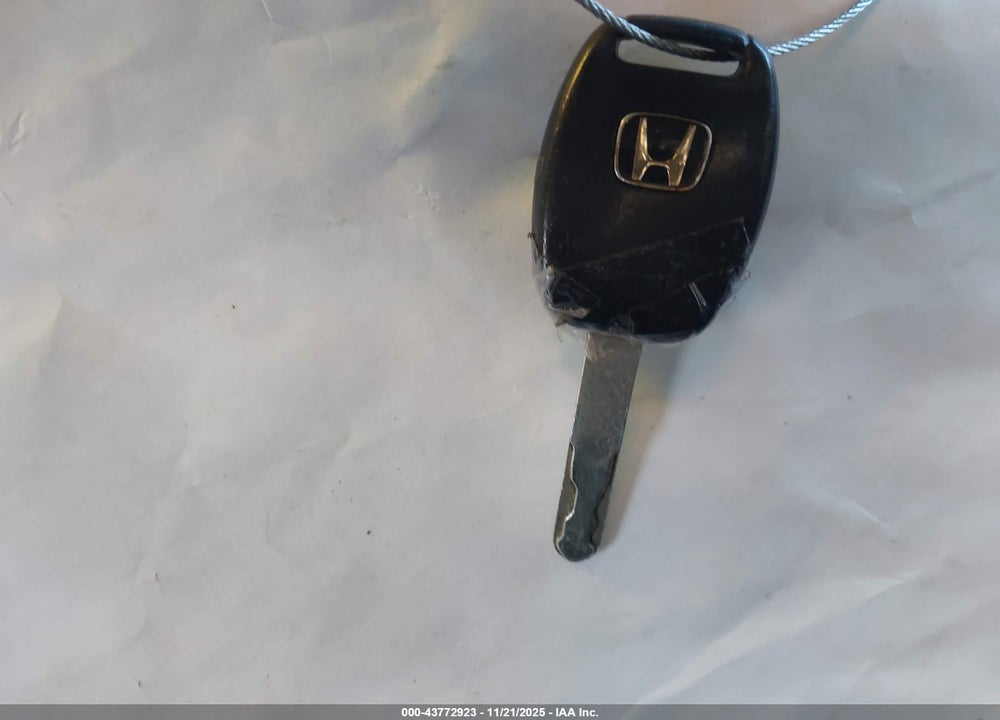 2004 HONDA ACCORD 3.0 LX VIN: 1HGCM66334A011601