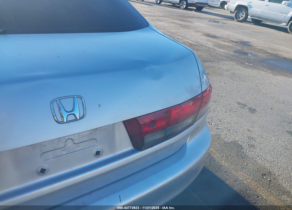 2004 HONDA ACCORD 3.0 LX VIN: 1HGCM66334A011601