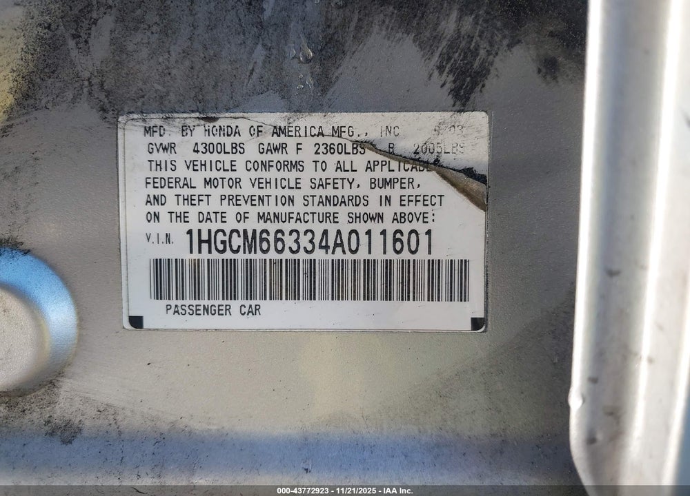 2004 HONDA ACCORD 3.0 LX VIN: 1HGCM66334A011601