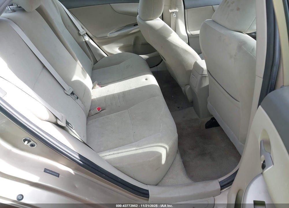 2010 TOYOTA COROLLA LE VIN: 1NXBU4EE4AZ263719