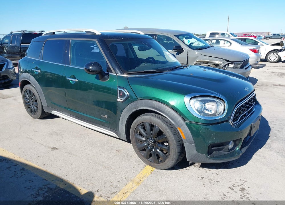 2019 MINI COUNTRYMAN COOPER S VIN: WMZYT5C54K3G91603
