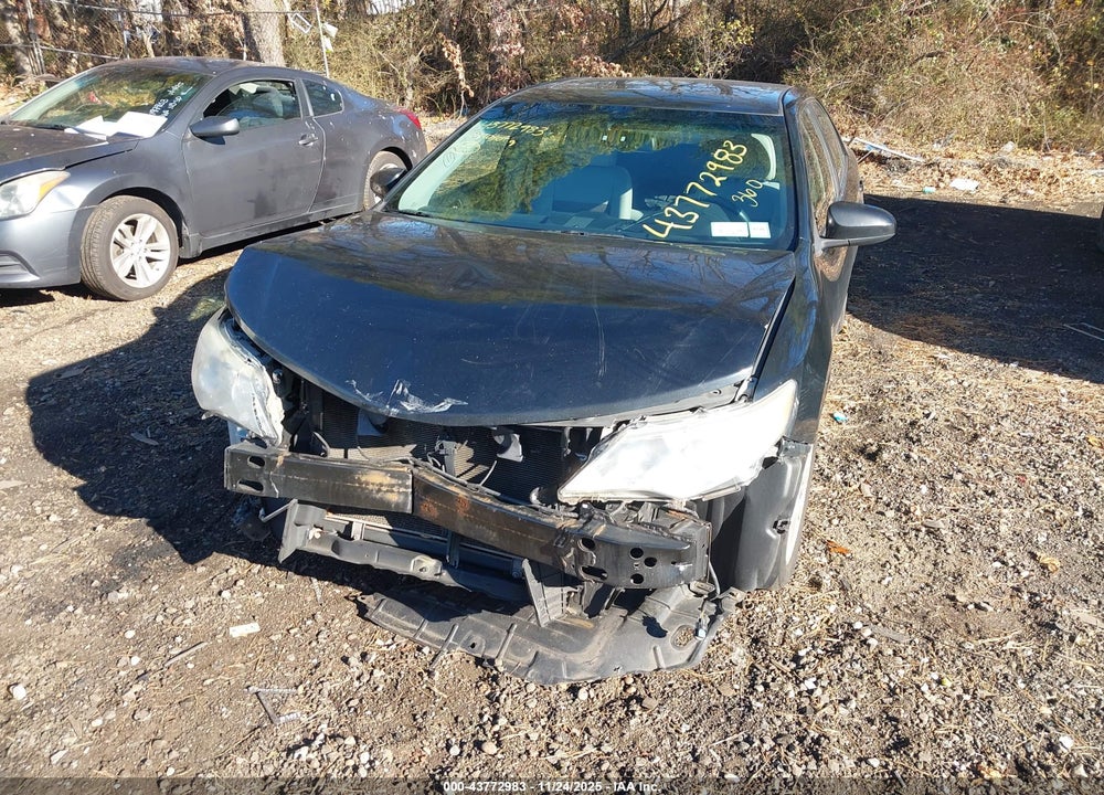 2014 TOYOTA CAMRY VIN: 4T1BF1FK2EU462397