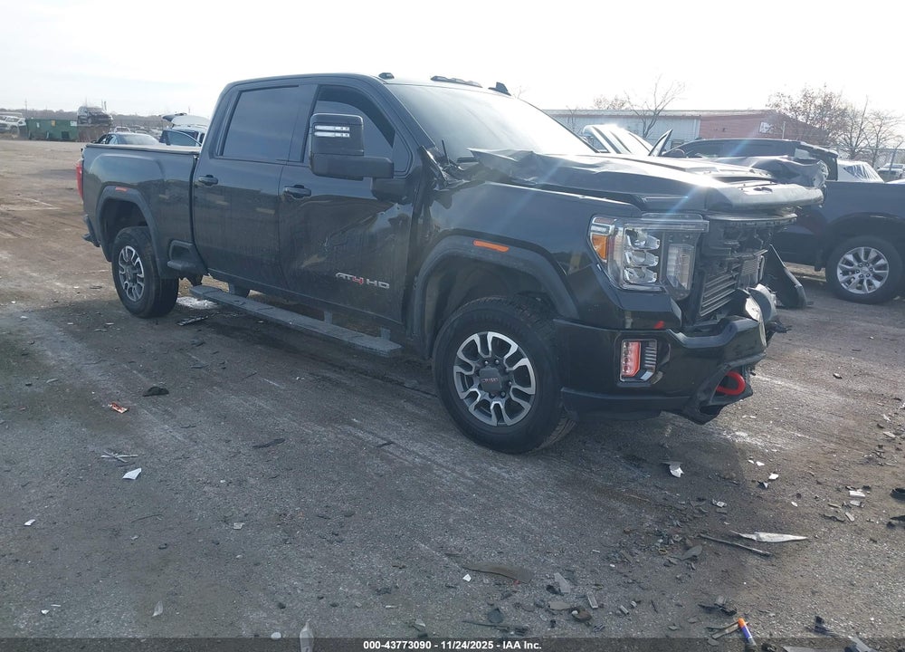 2022 GMC SIERRA 2500HD 4WD  STANDARD BED AT4 VIN: 1GT49PEYXNF337083