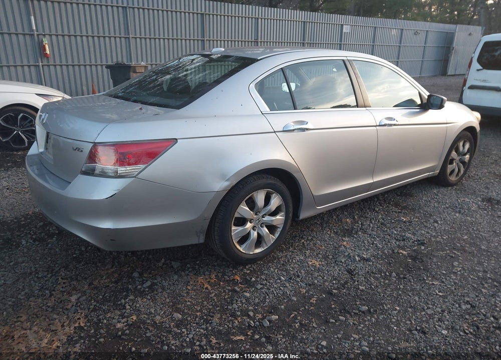 2008 HONDA ACCORD VIN: 1HGCP36818A027030