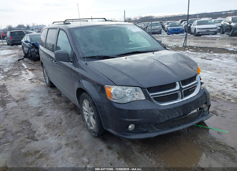2018 DODGE GRAND CARAVAN SXT VIN: 2C4RDGCG3JR157820
