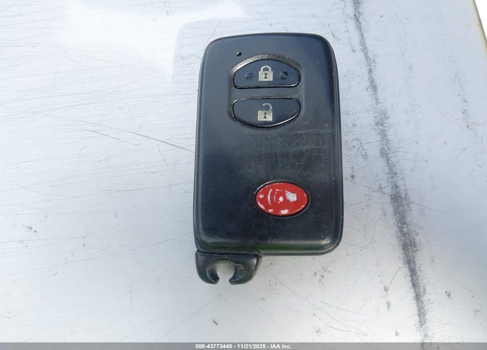 2011 TOYOTA PRIUS THREE VIN: JTDKN3DU5B5365630