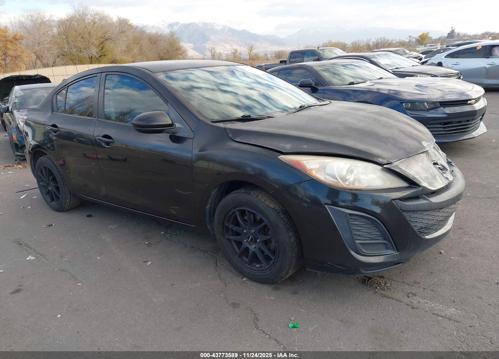 2011 MAZDA 3 I TOURING VIN: JM1BL1VG5B1358039