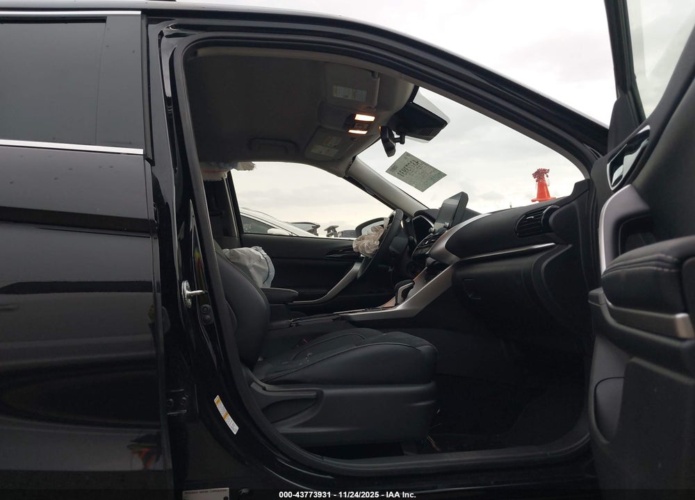 2025 MITSUBISHI ECLIPSE CROSS BLACK EDITION S-AWC/SE S-AWC/SEL S-AWC VIN: JA4ATWAAXSZ048362