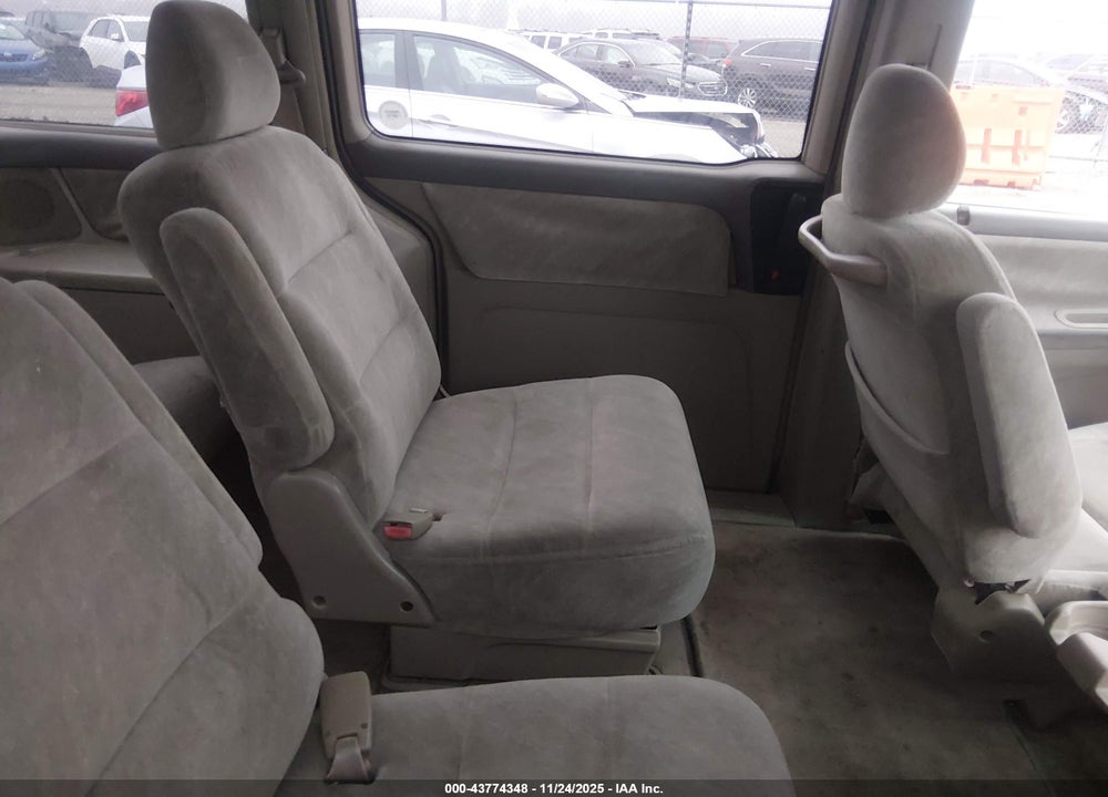 2000 HONDA ODYSSEY EX VIN: 2HKRL1869YH621331
