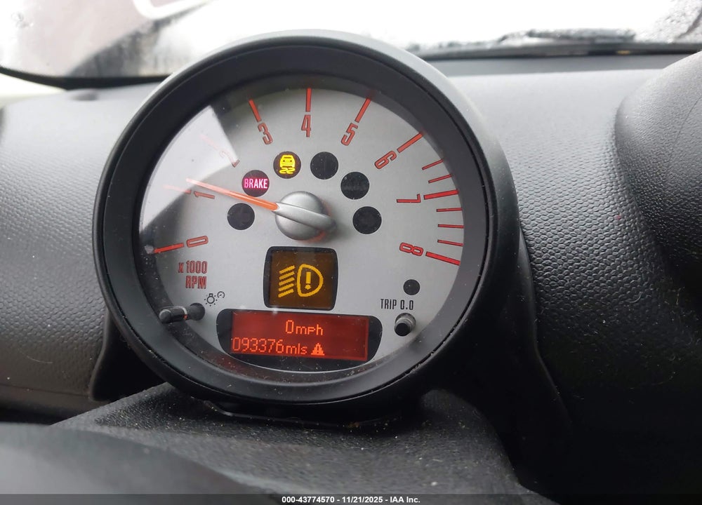 2014 MINI PACEMAN COOPER S VIN: WMWSS5C56EWN49680