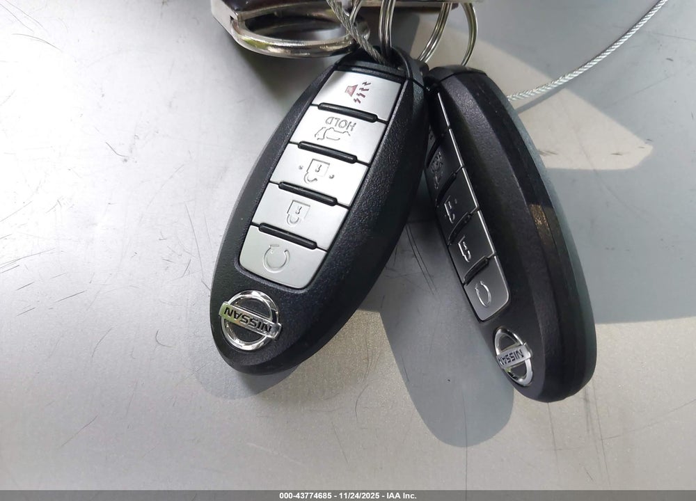 2015 NISSAN MURANO SL VIN: 5N1AZ2MG5FN232145