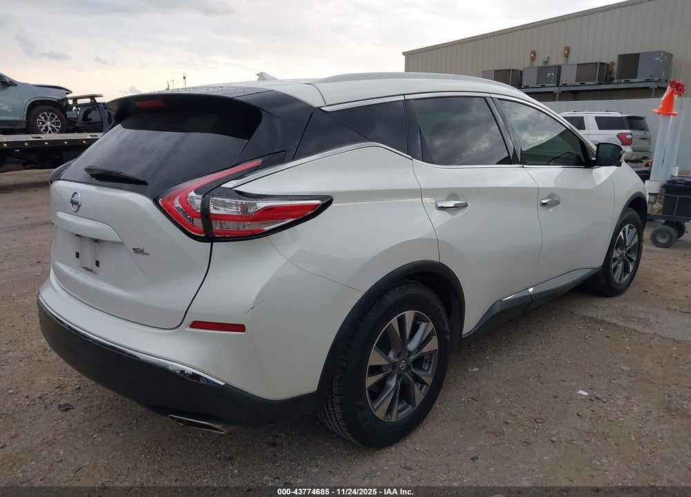 2015 NISSAN MURANO SL VIN: 5N1AZ2MG5FN232145