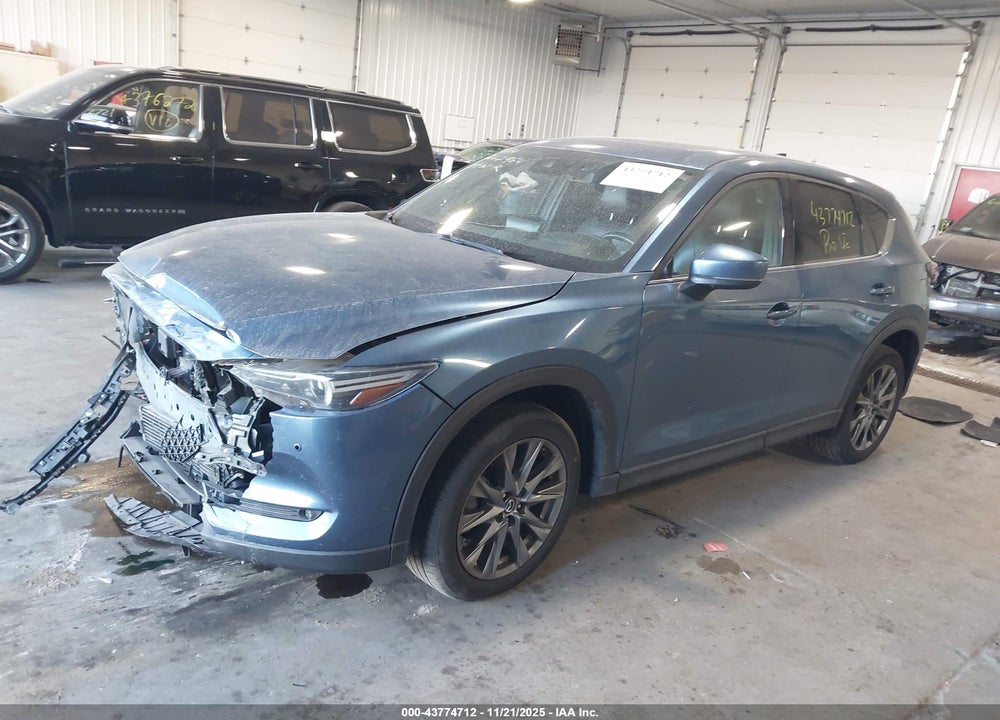 2020 MAZDA CX-5 SIGNATURE VIN: JM3KFBEY8L0745348