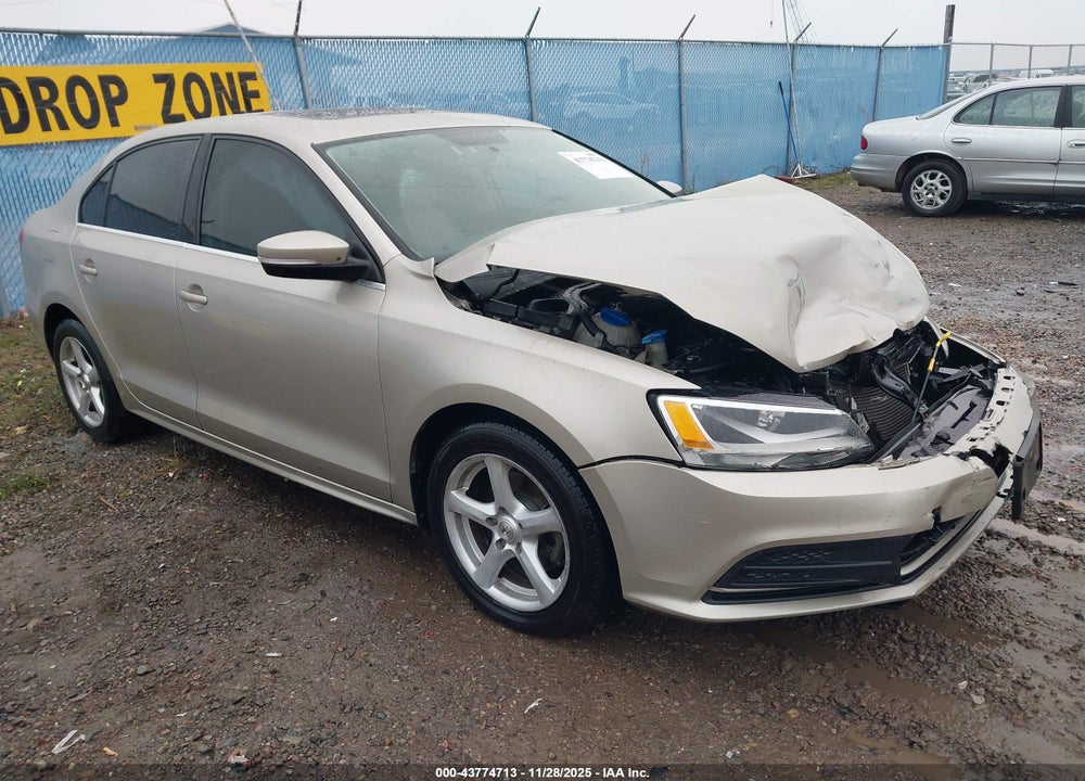 2015 VOLKSWAGEN JETTA 2.0L TDI SE VIN: 3VWLA7AJ7FM299676