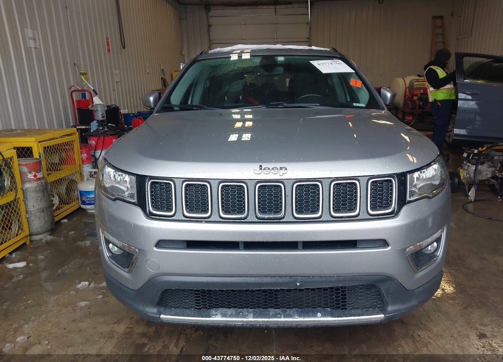 2019 JEEP COMPASS LIMITED 4X4 VIN: 3C4NJDCB1KT619204