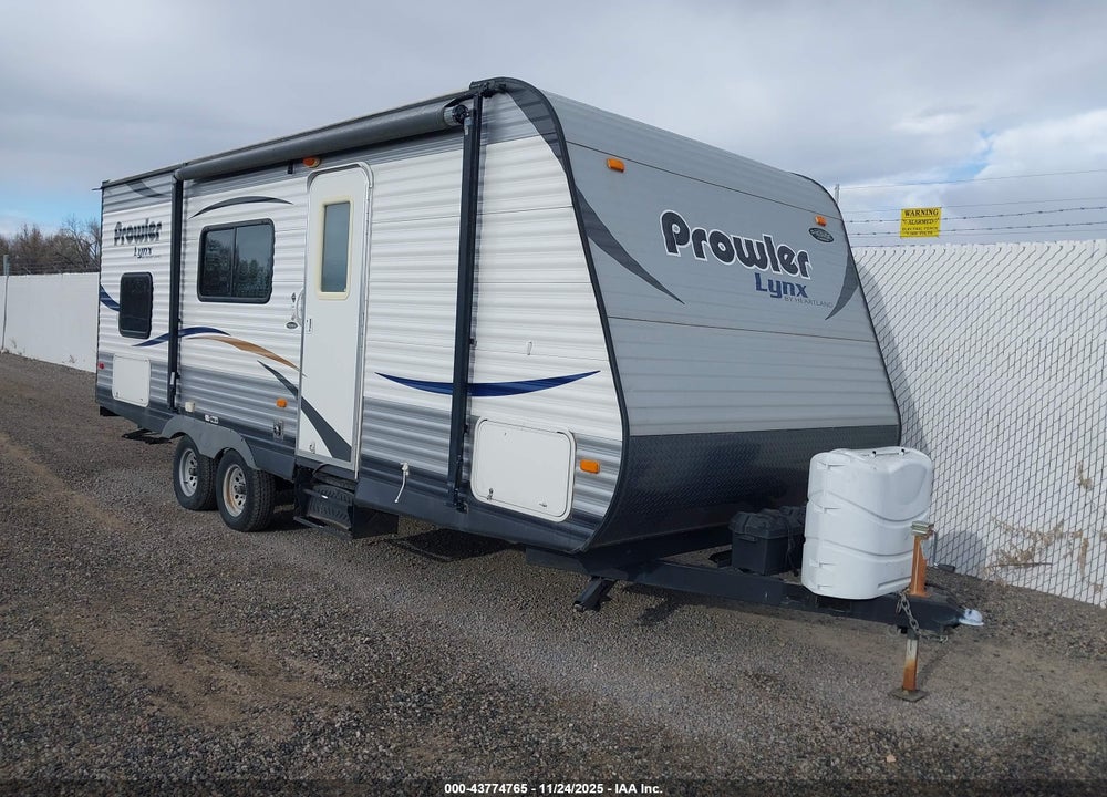 2015 PROWLER  VIN: 5SFPB2526FE284578
