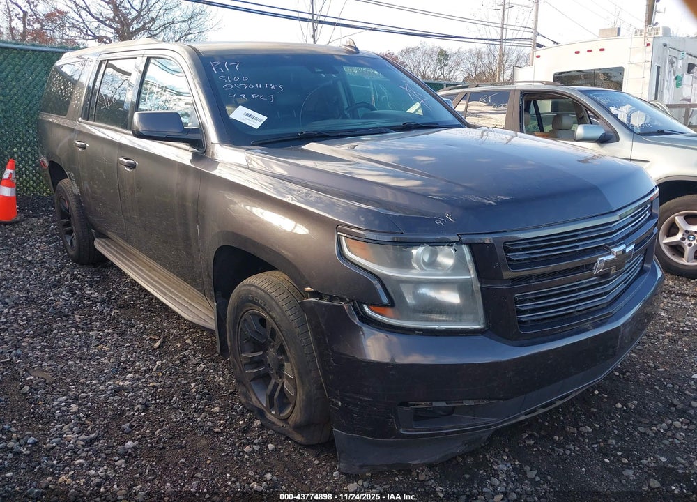2015 CHEVROLET SUBURBAN 1500 LT VIN: 1GNSKJKC3FR166458
