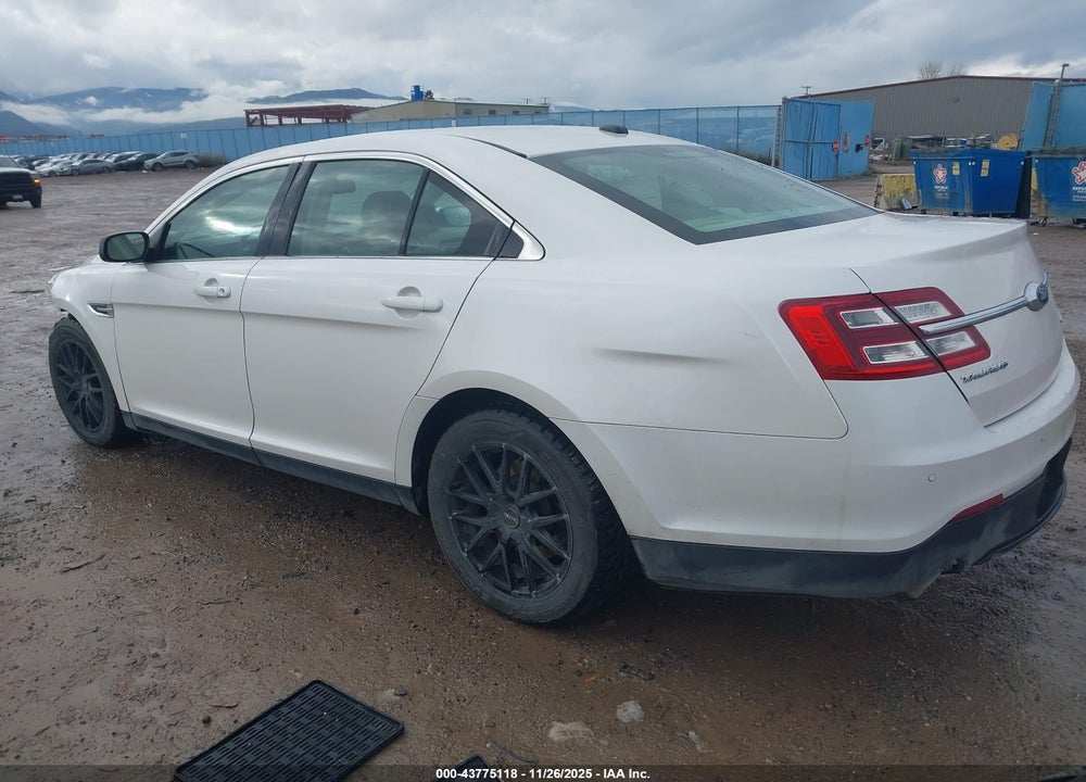 2015 FORD TAURUS LIMITED VIN: 1FAHP2F98FG161900
