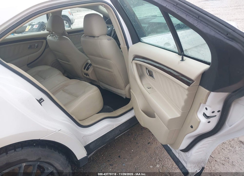 2015 FORD TAURUS LIMITED VIN: 1FAHP2F98FG161900