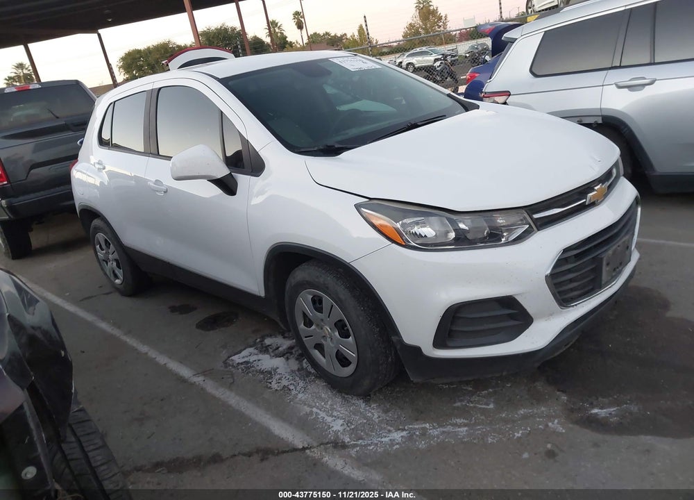 2017 CHEVROLET TRAX LS VIN: KL7CJKSB6HB086027