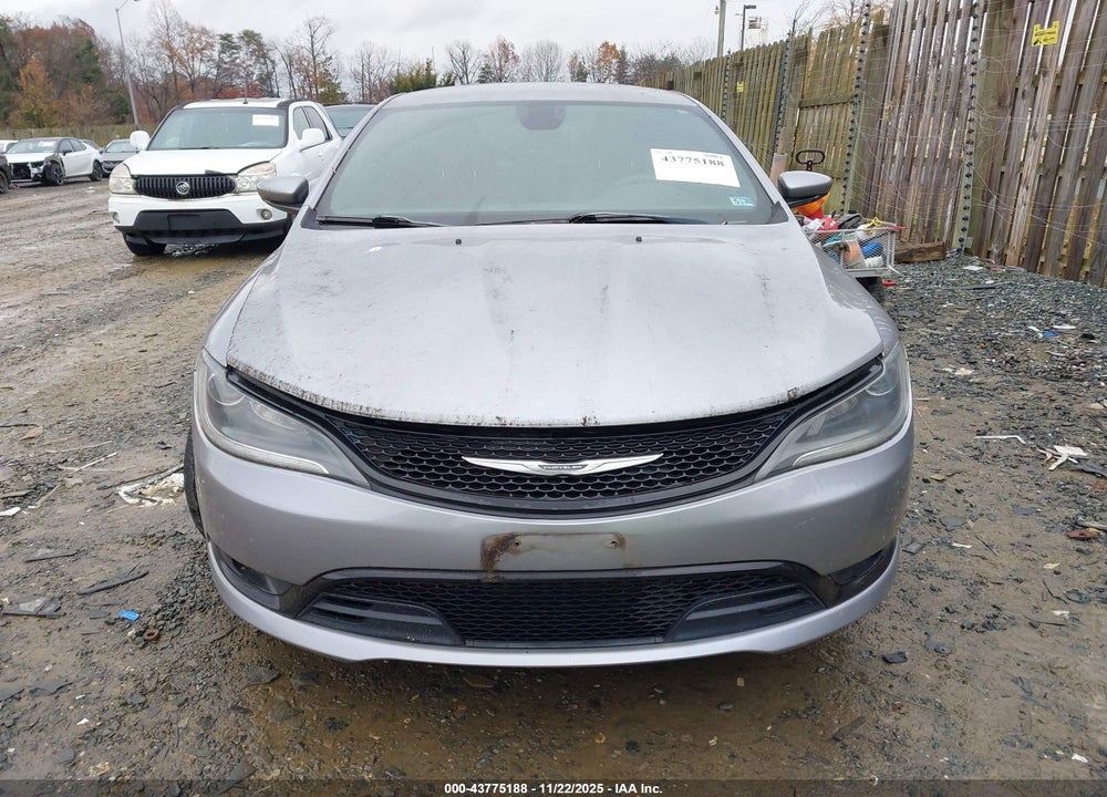 2015 CHRYSLER 200 S VIN: 1C3CCCBB2FN723515