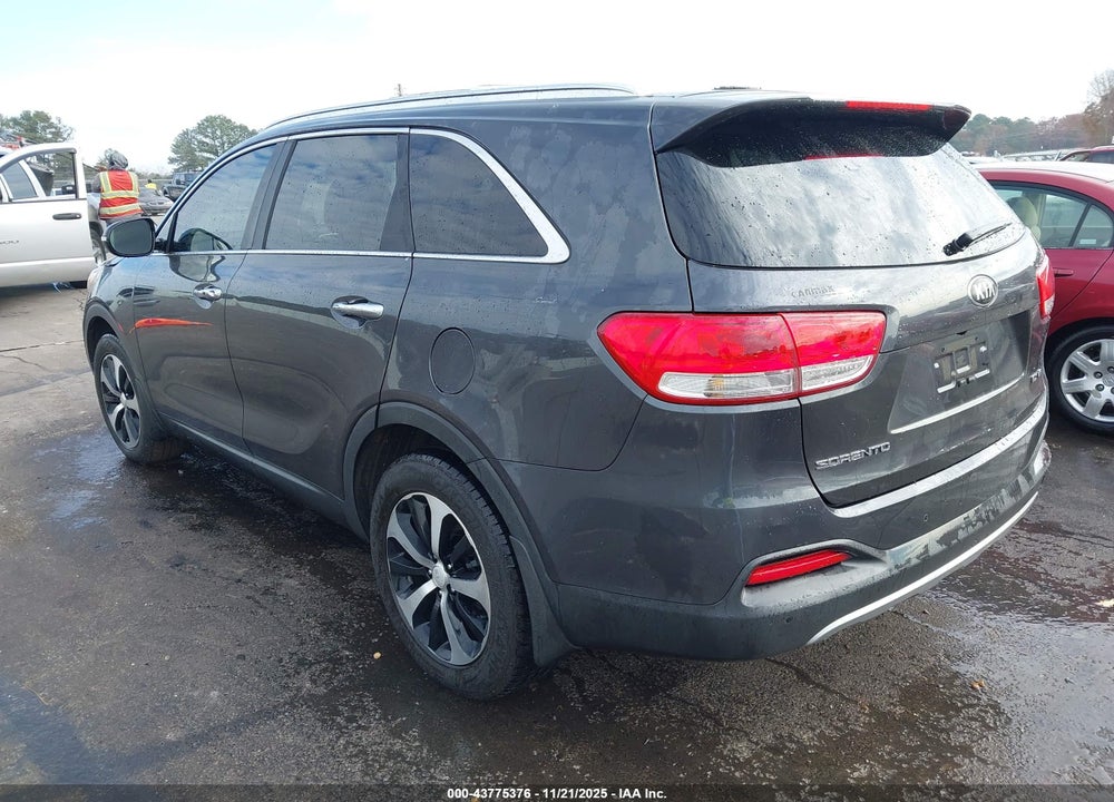 2016 KIA SORENTO 3.3L EX VIN: 5XYPH4A52GG148423