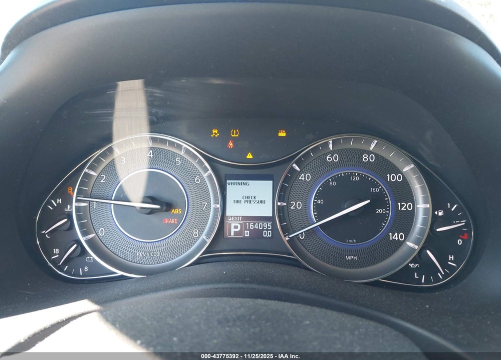 2011 INFINITI QX56 VIN: JN8AZ2NF3B9504175
