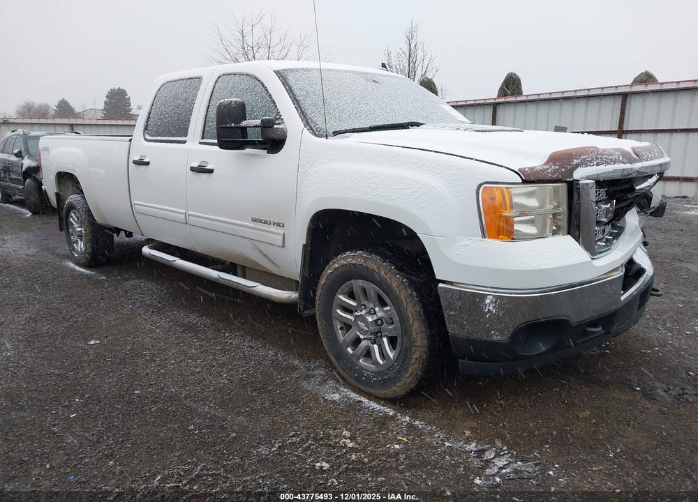 2013 GMC SIERRA 3500HD SLE VIN: 1GT423E82DF229973