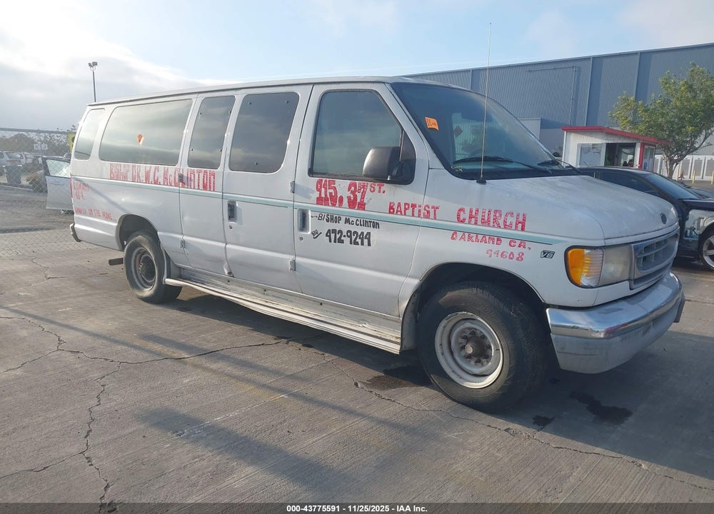 1999 FORD E-350 SUPER DUTY XL/XLT VIN: 1FBSS31L2XHC09933