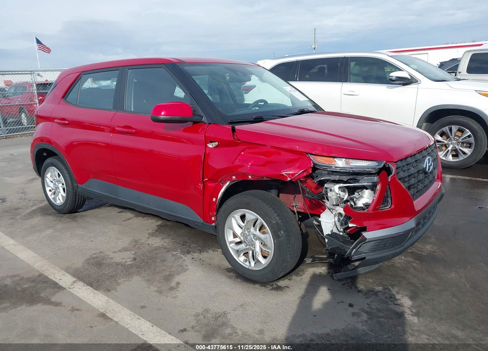 2022 HYUNDAI VENUE SE VIN: KMHRB8A37NU149526