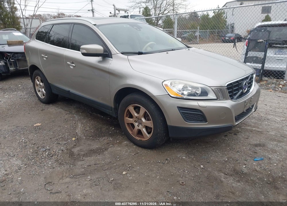 2011 VOLVO XC60 3.2 VIN: YV4940DZ4B2217964