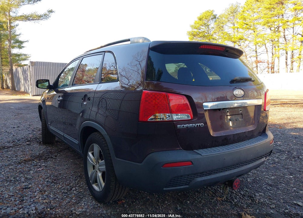 2013 KIA SORENTO EX VIN: 5XYKUDA64DG355213