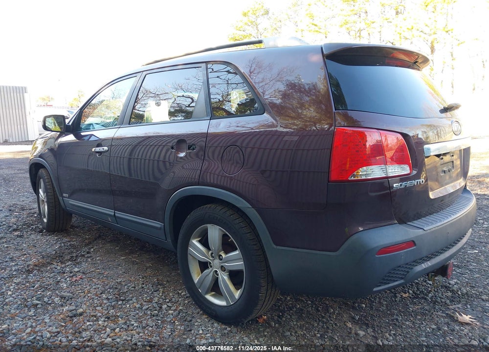 2013 KIA SORENTO EX VIN: 5XYKUDA64DG355213