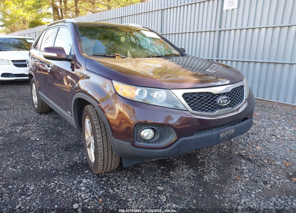 2013 KIA SORENTO EX VIN: 5XYKUDA64DG355213