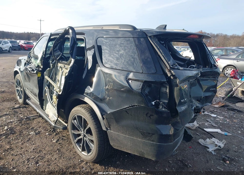 2017 FORD EXPLORER XLT VIN: 1FM5K8D86HGA96956