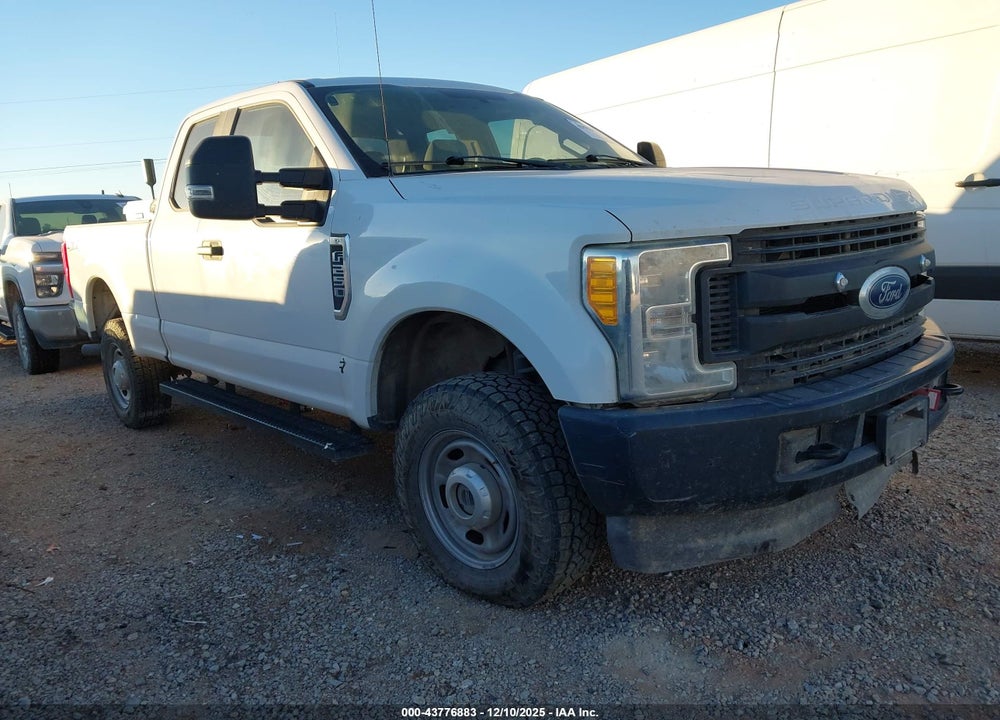2017 FORD F-250 XL VIN: 1FT7X2B60HEE28883