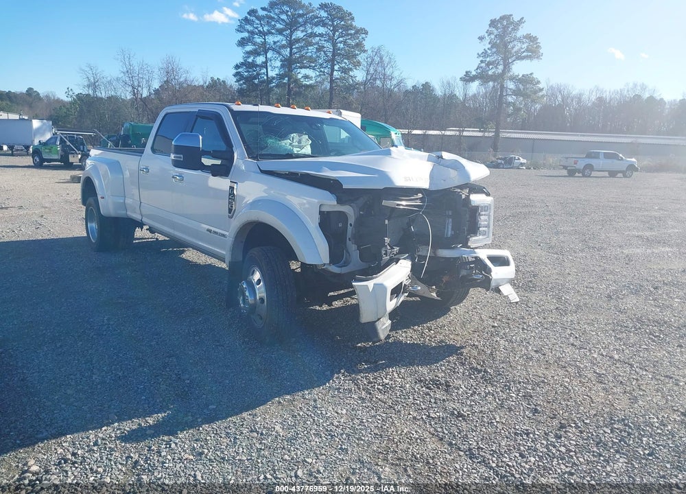 2018 FORD SUPER DUTY F-450 DRW PLATINUM VIN: 1FT8W4DT4JEC54120