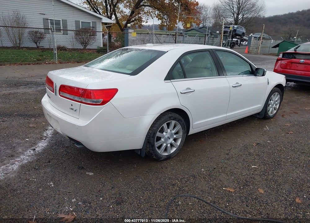 2010 LINCOLN MKZ VIN: 3LNHL2GC5AR610270