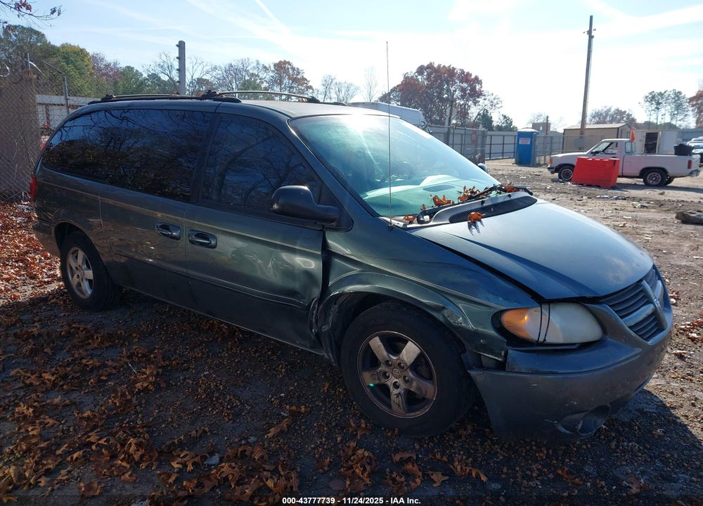 2006 DODGE GRAND CARAVAN SXT VIN: 2D4GP44L26R627824