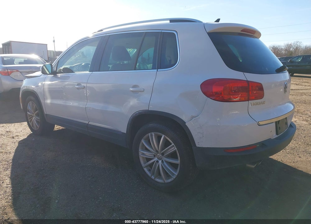 2014 VOLKSWAGEN TIGUAN SE VIN: WVGAV3AX1EW043538