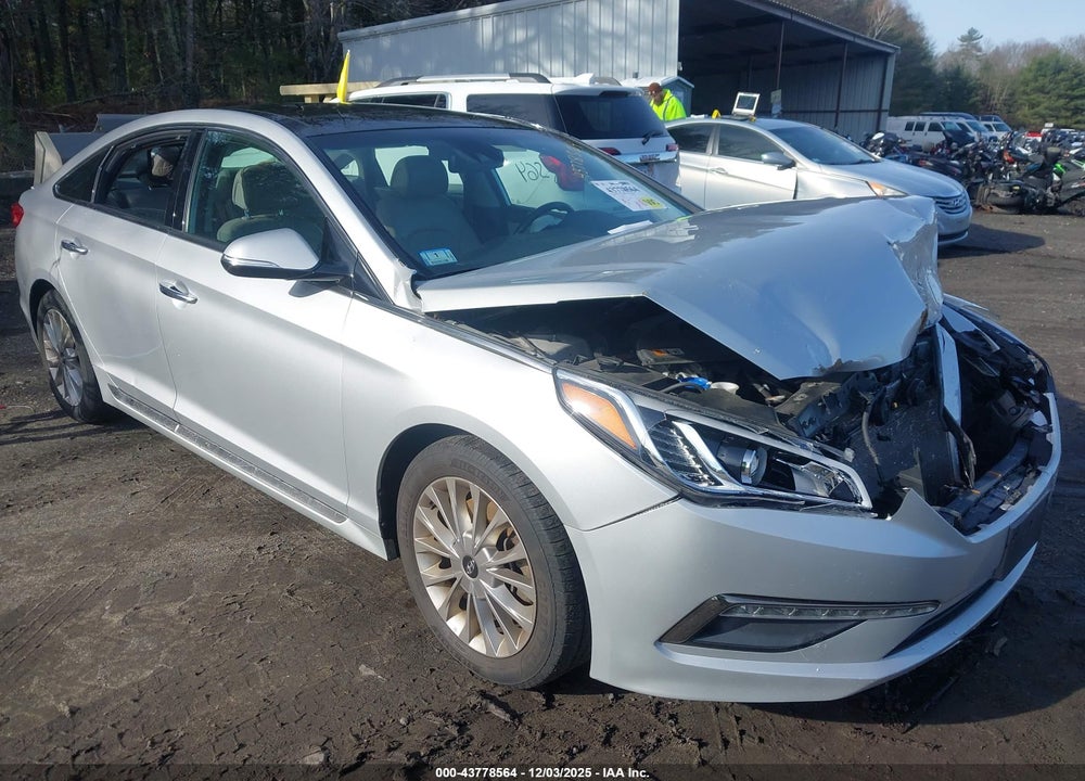 2015 HYUNDAI SONATA LIMITED VIN: 5NPE34AF4FH081569