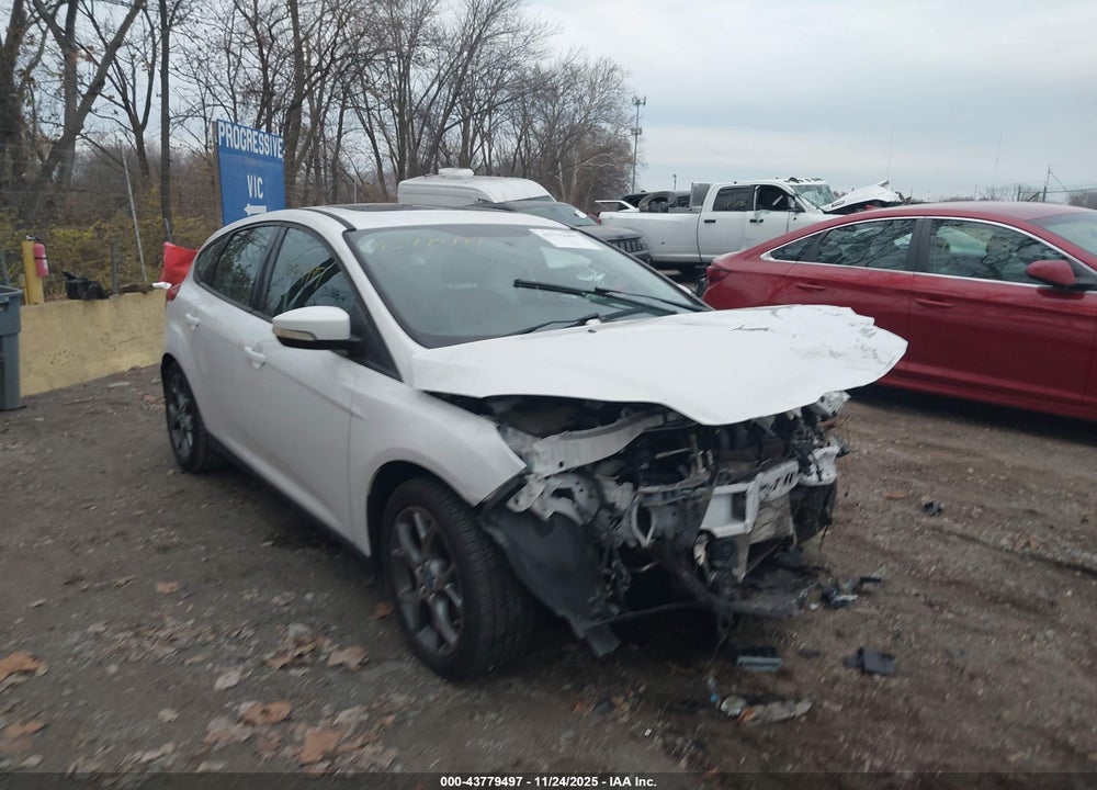 2013 FORD FOCUS SE VIN: 1FADP3K20DL255853