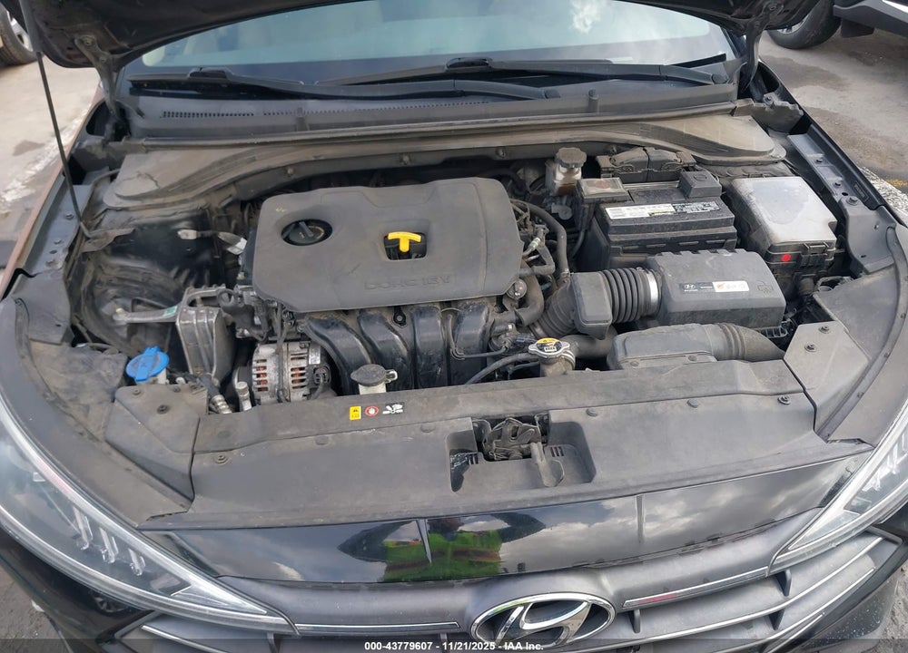 2019 HYUNDAI ELANTRA SE VIN: 5NPD74LF5KH495094