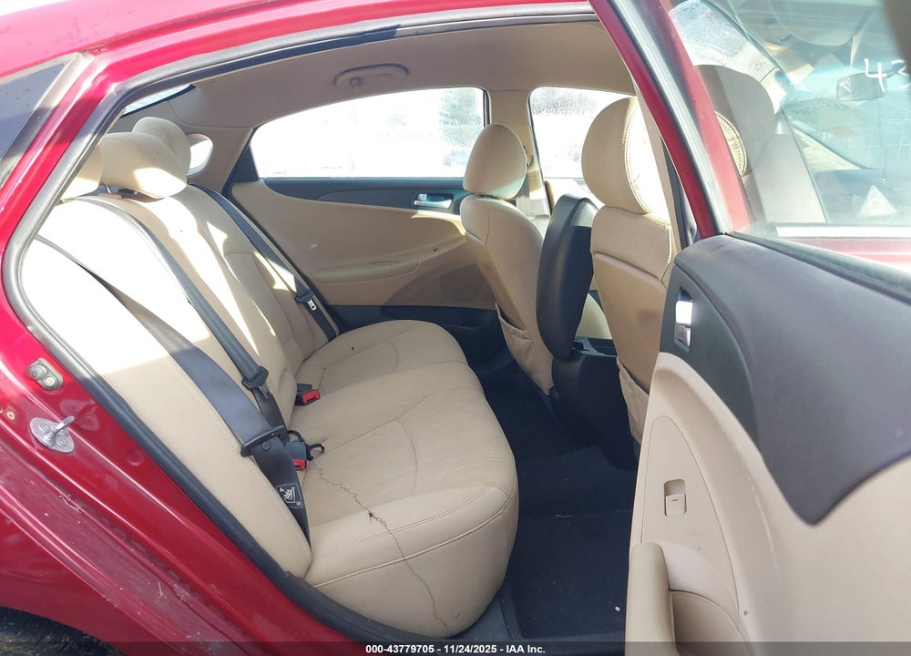 2011 HYUNDAI SONATA GLS VIN: 5NPEB4AC1BH234069